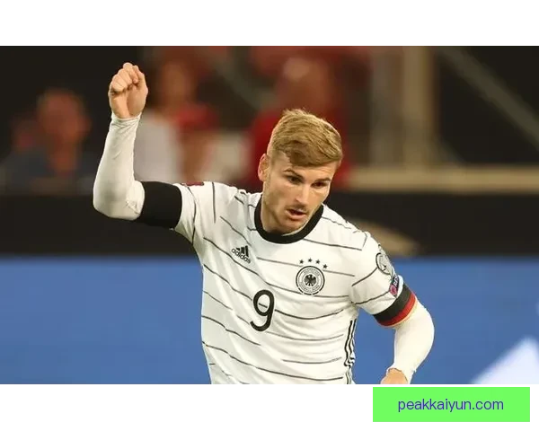 Osimhen 持续提升身体对抗能力,有助于球队进攻表现稳定 Osimhen 持续提升身体对抗能力,有助于球队进攻表现稳定