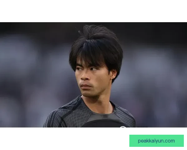 三笘薰表现稳健，成为日本国家队的突破王，助力球队迎战未来挑战。